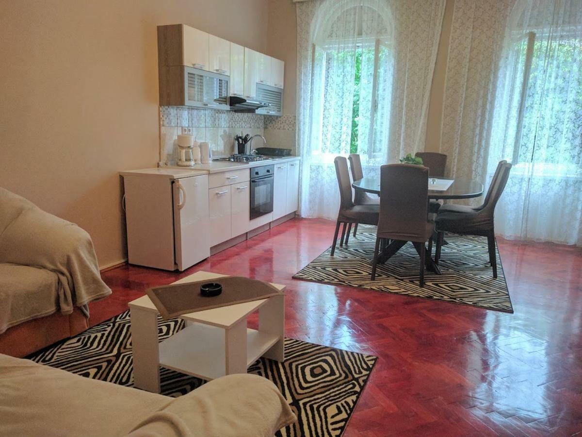 Apartman Prvi Red Do Mora Crikvenica Eksteriør bilde